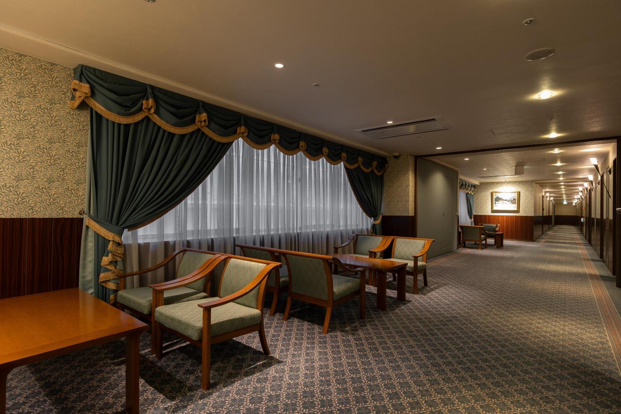 New Sunpia Tsuruga Hotel Bagian luar foto