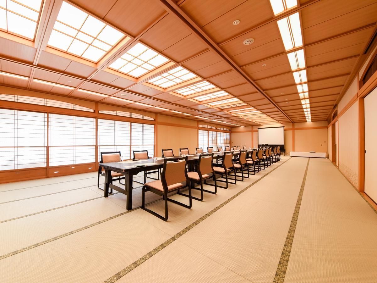 New Sunpia Tsuruga Hotel Bagian luar foto